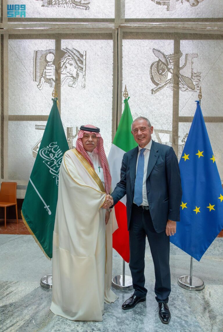 القصبي-يبحث-في-روما-تعزيز-الشراكة-الاقتصادية-السعودية-الإيطالية