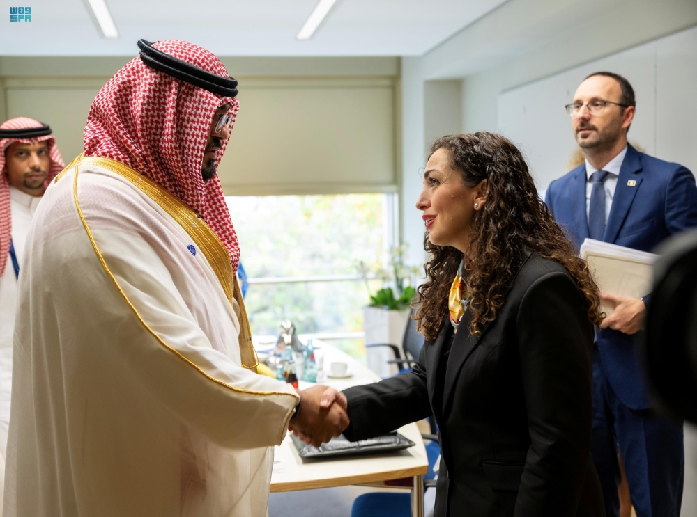 وزير-الاقتصاد-يناقش-مع-رئيسة-كوسوفو-تعزيز-العلاقات-بين-البلدين