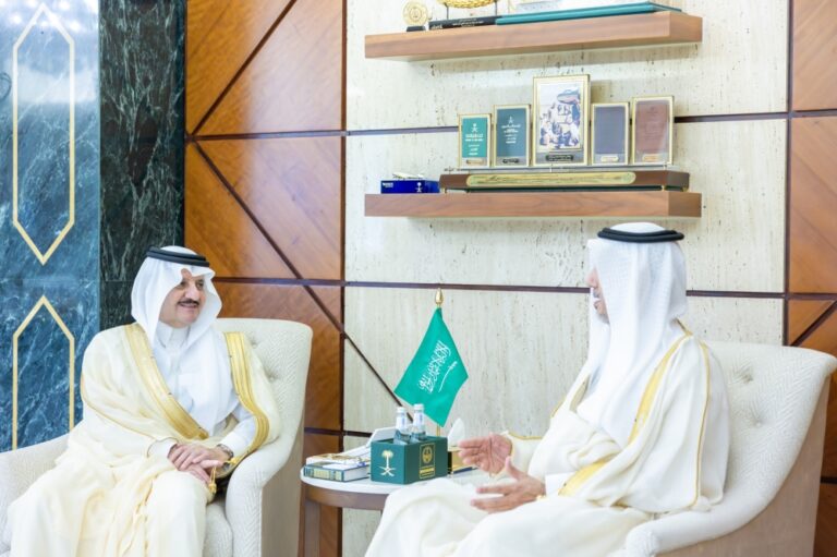 أمير-الشرقية:-نجاحات-القطاع-الصحي-ترجمة-لدعم-القيادة-الرشيدة
