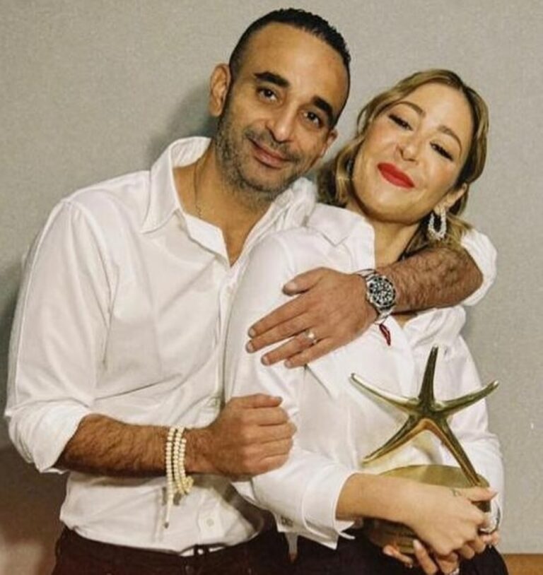 شاركتها-بالقلوب.-زوج-منة-شلبي-ينشر-الصورة-الأولى-لهما-معًا