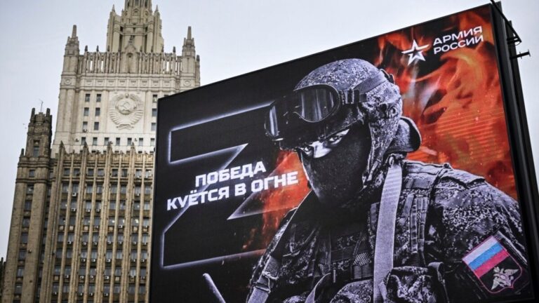 أسطورة القوة الروسية: كيف كشفت أوكرانيا حدود الدعاية الكرملينية