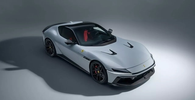 نوفيتيك-تُعيد-رسم-ملامح-فيراري-12-سيليندري-بتعديلات-دقيقة-وأناقة-محسوبة