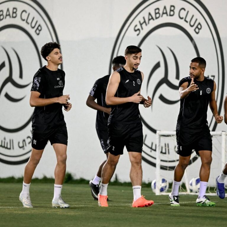 الشباب-يستعد-للريان-فنيا