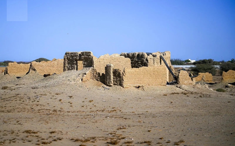 رابغ.-“سوق-القضيمة”-تروي-قصصًا-نُسجت-بين-بيوت-الطين-ومحالها-البسيطة