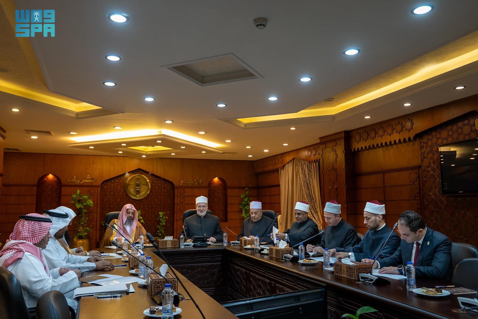 “الشؤون-الإسلامية”-و”الأزهر”-تعقدان-اجتماعًا-تنسيقيًا-مشتركًا-بالقاهرة