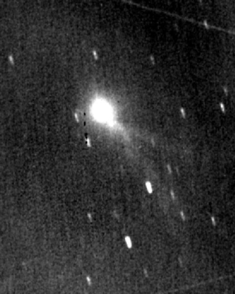 فلكية-جدة:-المذنب-بين-النجوم-3i/أطلس-يُظهر-سلوكاً-“غير-مألوف”