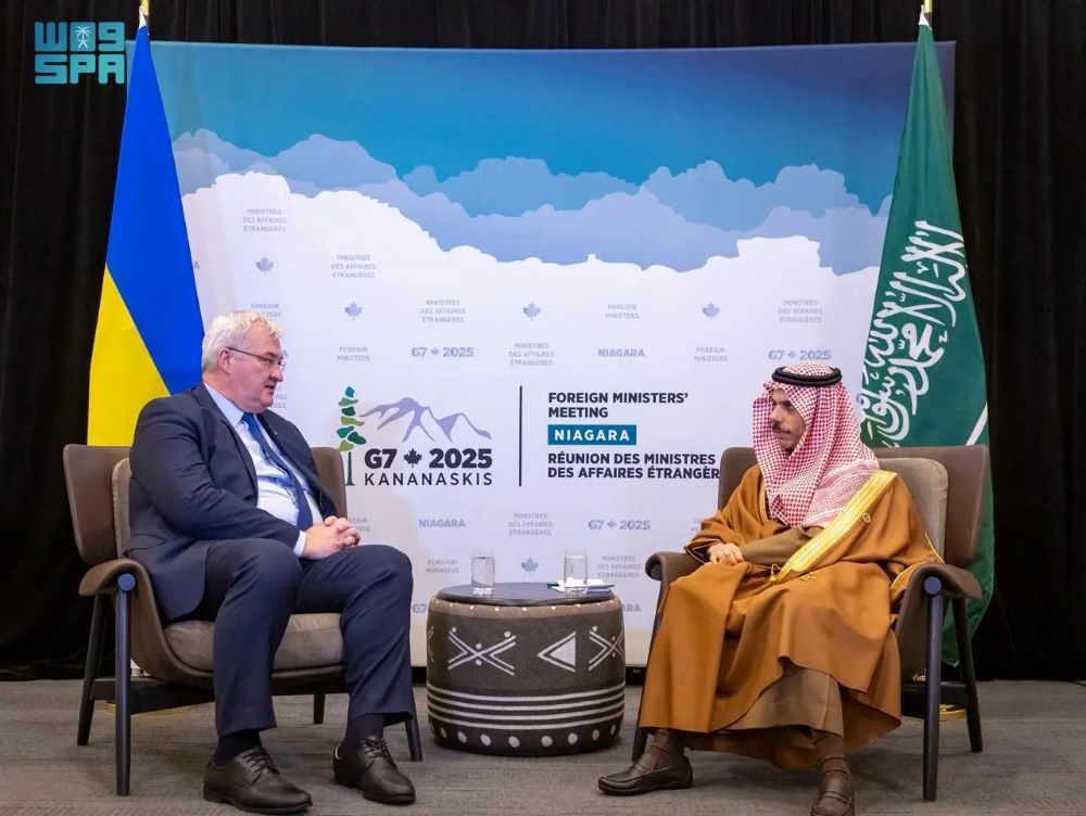 وزير-الخارجية-يلتقي-نظيره-الأوكراني-على-هامش-اجتماع-g7-الوزاري-في-كندا