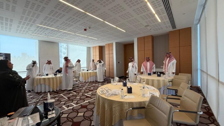 إطلاق-“جسور-الأمل”-لدمج-ذوي-الإعاقة-في-منظومة-العمل-البلدي-بالشرقية