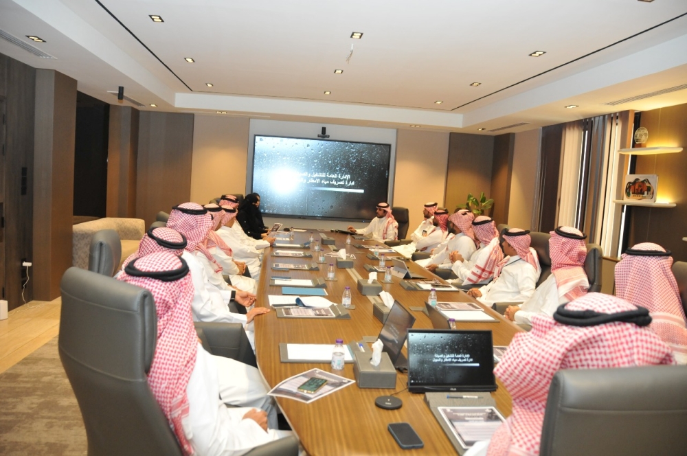 حلول-هندسية-لإنهاء-تجمعات-مياه-الأمطار-في-المواقع-الحرجة-بالشرقية