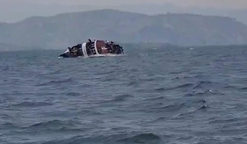 عشرات-الضحايا-والمفقودين-جراء-غرق-مركب-غرب-الكونغو-الديمقراطية