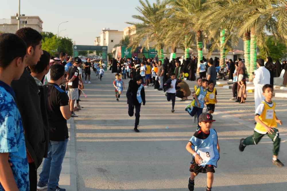 30-متطوعاً-وماراثون-رياضي.-القطيف-ترسم-البهجة-في-يوم-الطفل