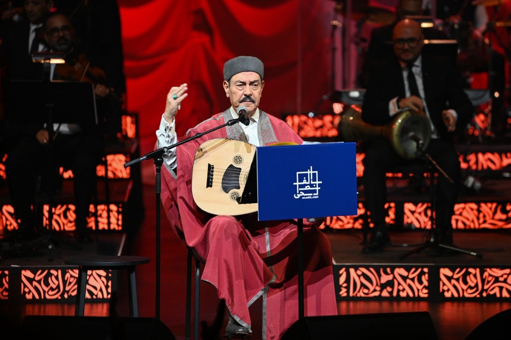 لطفي-بوشناق:-الفن-الصادق-يصل-إلى-القلب.-وعلى-الشباب-تعلم-النغم-العربي-الأصيل