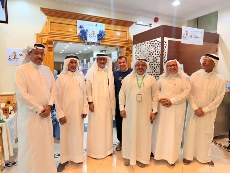 5-آلاف-زائر-ينعشون-مبيعات-الأسر-المنتجة-في-«منتجون-القطيف»