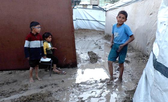 غزة-في-مواجهة-الشتاء:-خيام-غارقة-ومعاناة-متفاقمة-للنازحين-وسط-نقص-المساعدات