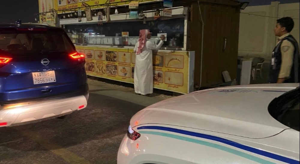 3-جهات-حكومية-تتحد-لإزالة-عربات-البيع-غير-المرخصة-بالدمام