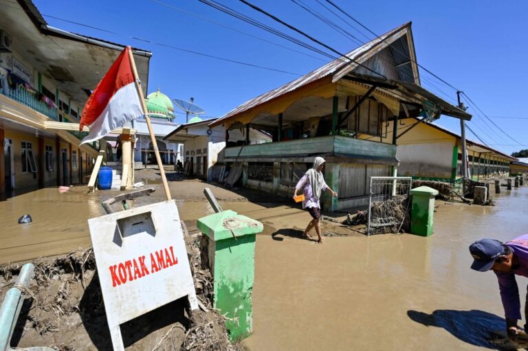 صور|-الفيضانات-تخلف-دمارًا-وواسعًا-في-إندونيسيا.-وحصيلة-القتلى-تسجل-442