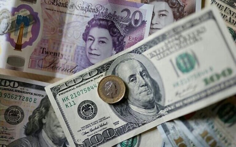 أسعار-العملات.-ارتفاع-الدولار-واليورو-أمام-الين-والإسترليني-ينخفض