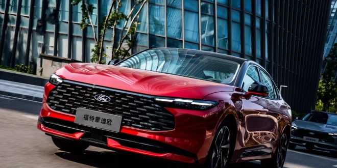 تحديثات-فورد-مونديو-وتوورس-2026-بتصميم-مستوحى-من-موستانج