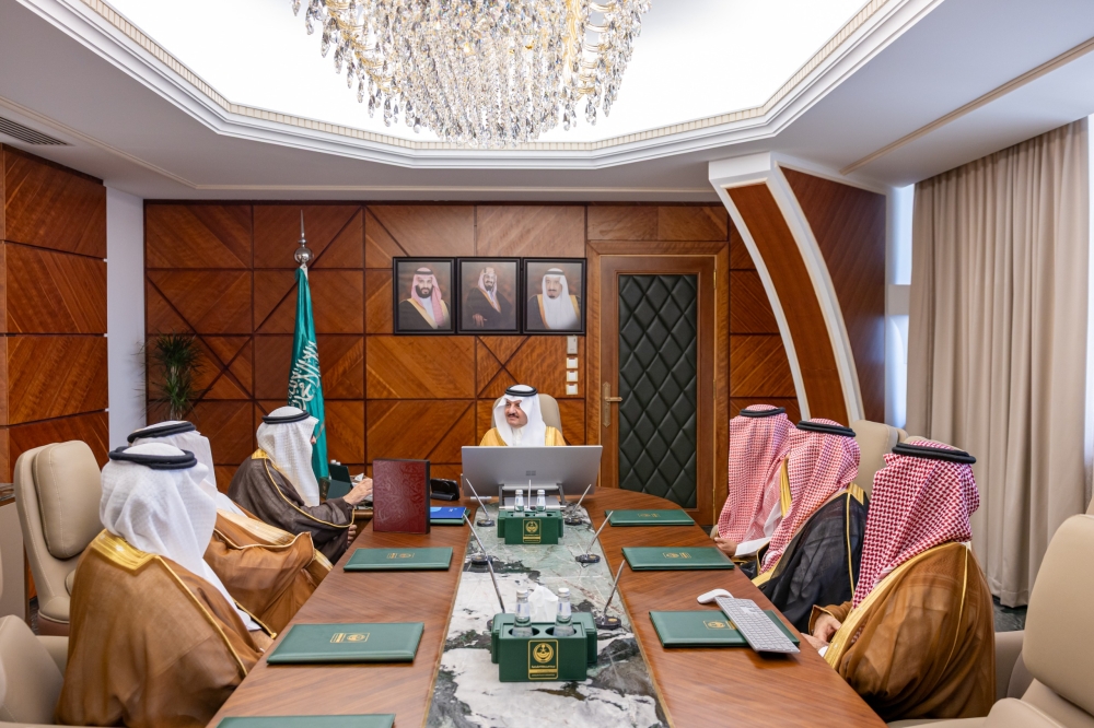 أمير-الشرقية-يطلع-على-جهود-“جمعية-الرحمة”-في-مجال-الرعاية-الصحية