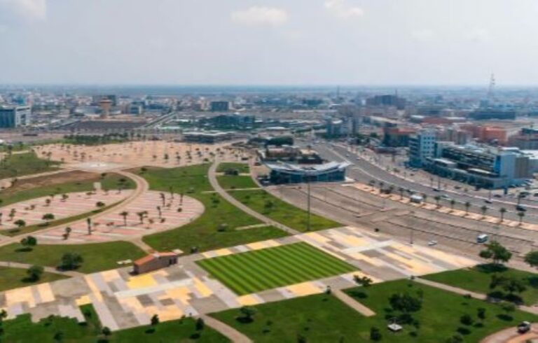 صور|-شتاء-جازان-يتزين-بـ-640-مرفقًا-بلديًّا-لتجربة-سياحية-نابضة-بالحياة