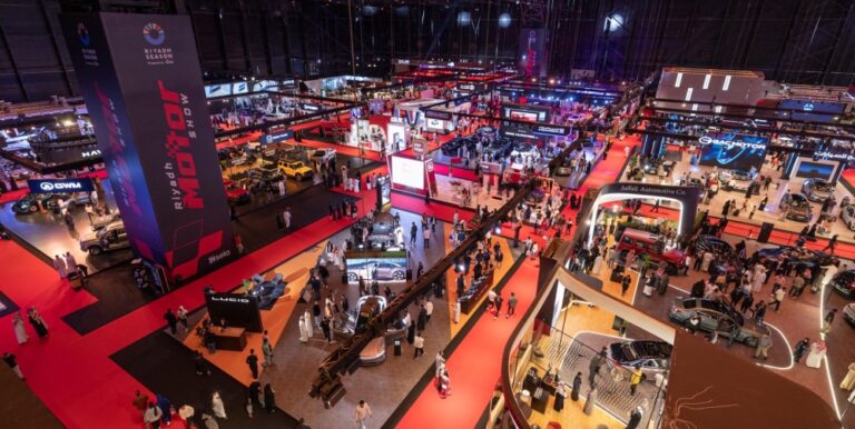 معرض-الرياض-للسيارات-2025-يشعل-مستقبل-التنقل-في-الرياض