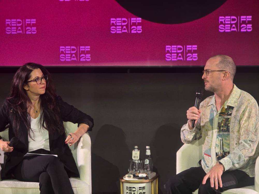 دارين-أرنوفسكي-يتحدث-عن-الذكاء-الاصطناعي-في-ندوته-بمهرجان-البحر-الأحمر