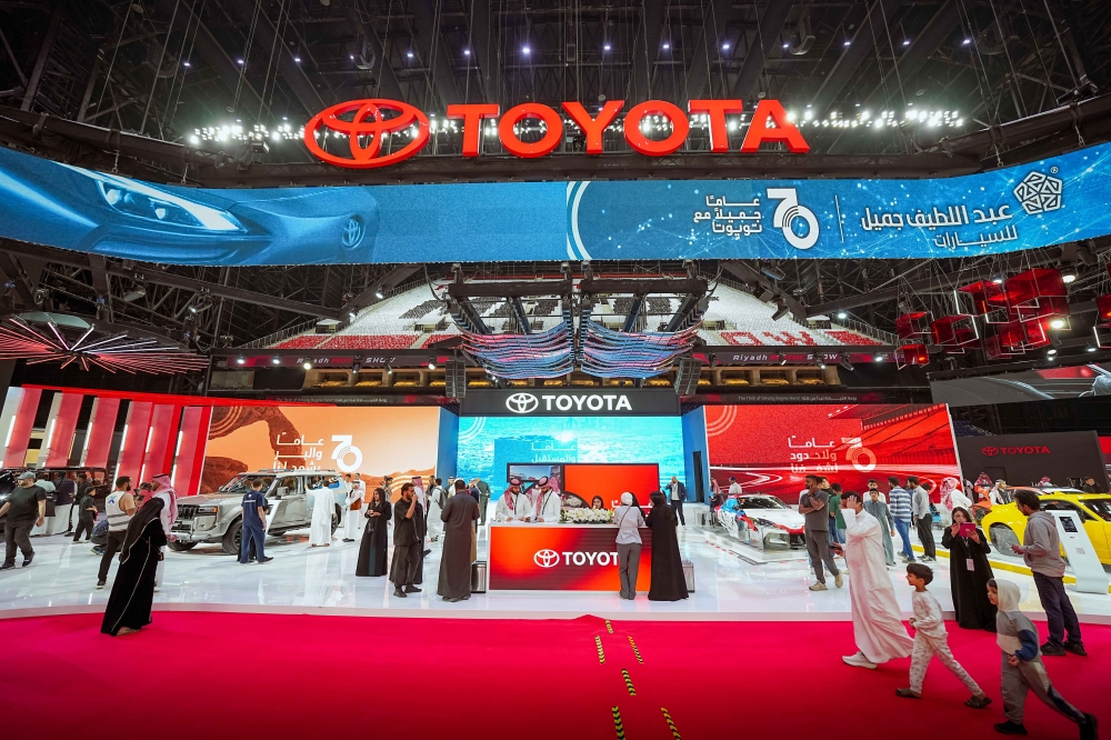 عبداللطيف-جميل-للسيارات-تحتفي-بسبعين-عاماً-مع-تويوتا-في-المملكة-خلال-معرض-الرياض-للسيارات-2025