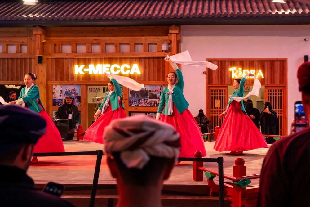 منطقة-كوريا-الجنوبية-في-بوليفارد-وورلد.-عروض-حية-وتجربة-ثقافية-نابضة