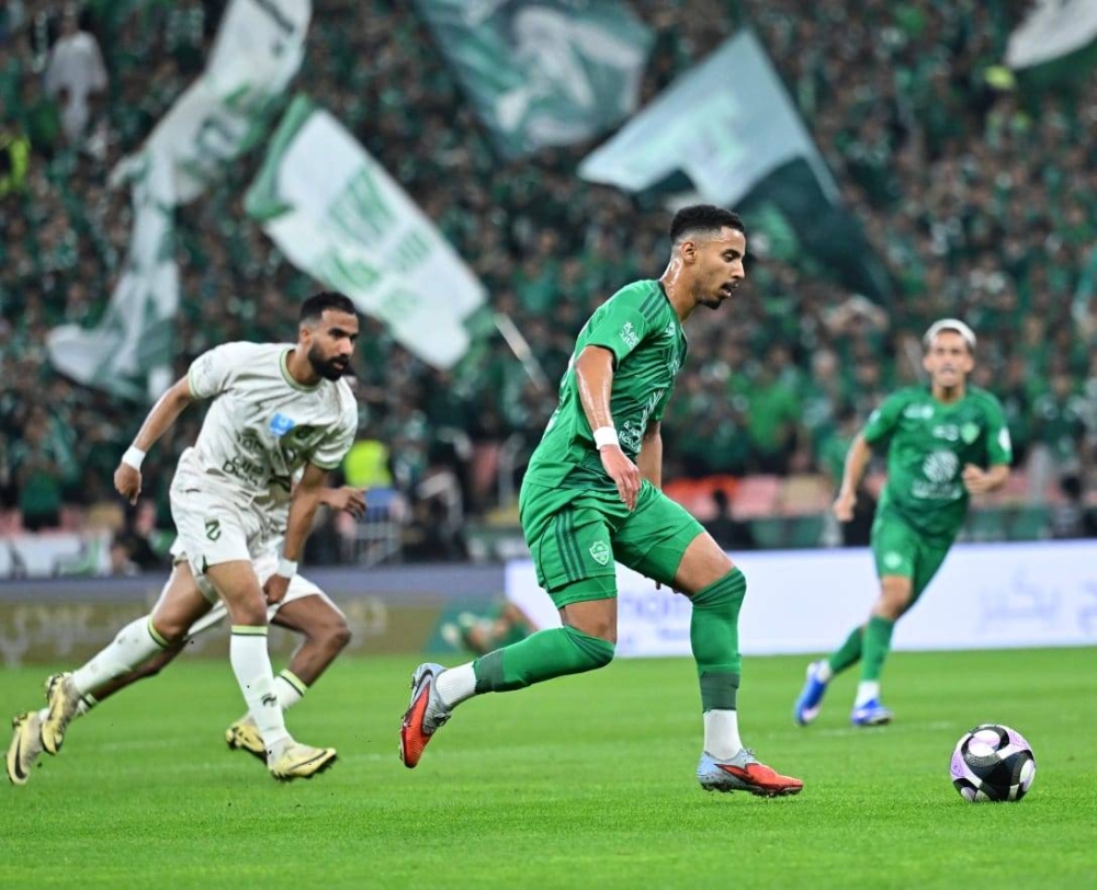 الأهلي-يطوي-عناد-ملعبه-برقم-تاريخي