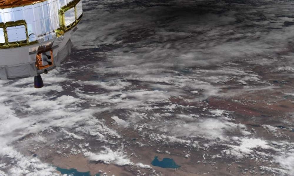 تطوير-برمجيات-لتحسين-دقة-صور-سطح-الأرض-عبر-الأقمار-الاصطناعية