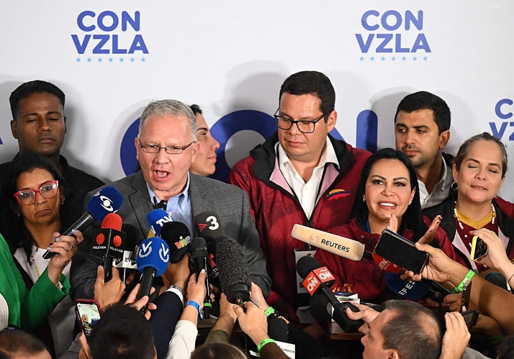 إطلاق-سراح-معارضَين-فنزويليَين-مقرّبَين-من-ماتشادو