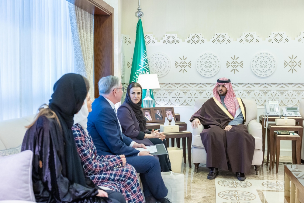 نائب-أمير-المنطقة-الشرقية-يطّلع-على-جهود-الأكاديمية-السعودية-لفنون-الطهي-“زادك”