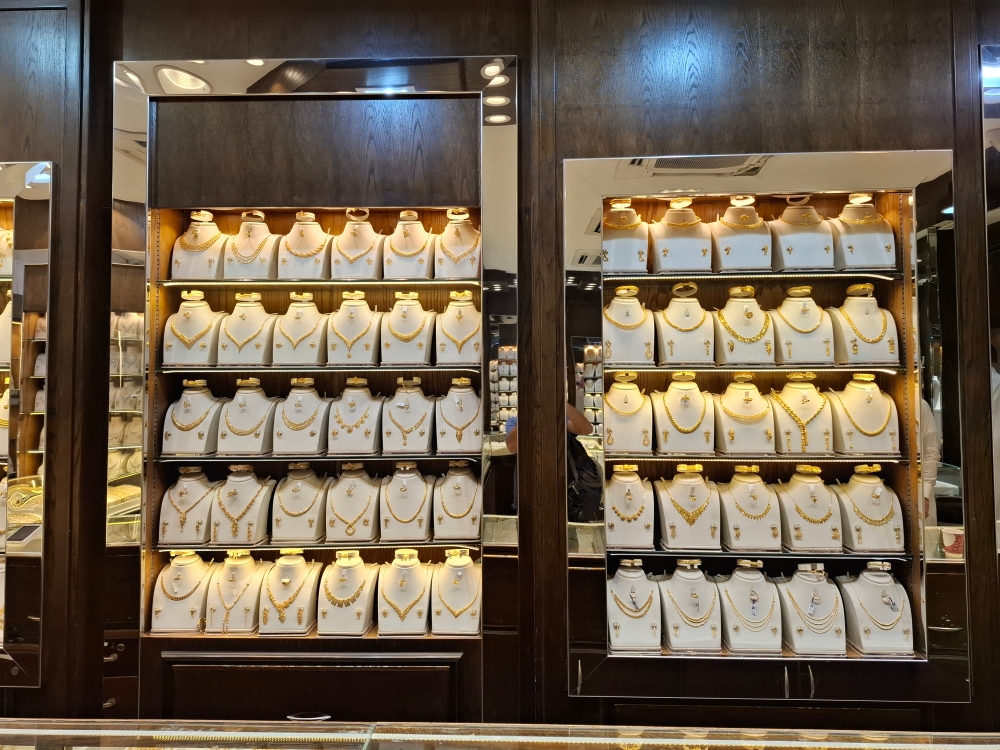 سعر-الذهب-اليوم-الثلاثاء-في-السعودية.-تحديث-لحظي-لعيار-21