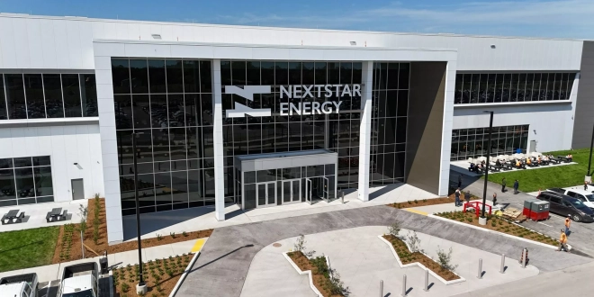 ستيلانتس-تتخلى-عن-حصتها-في-مصنع-بطاريات-كندي-مقابل-100-دولار-فقط!