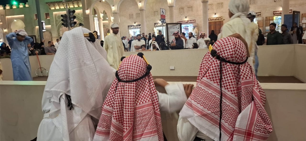 صور.-الألعاب-الشعبية-تجذب-الكبار-والصغار-في-مهرجان-يوم-التأسيس-بالأحساء