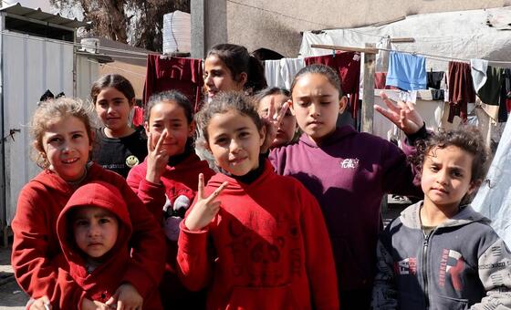 وسط الدمار والنزوح.. أطفال غزة يتساءلون عن مستقبلهم