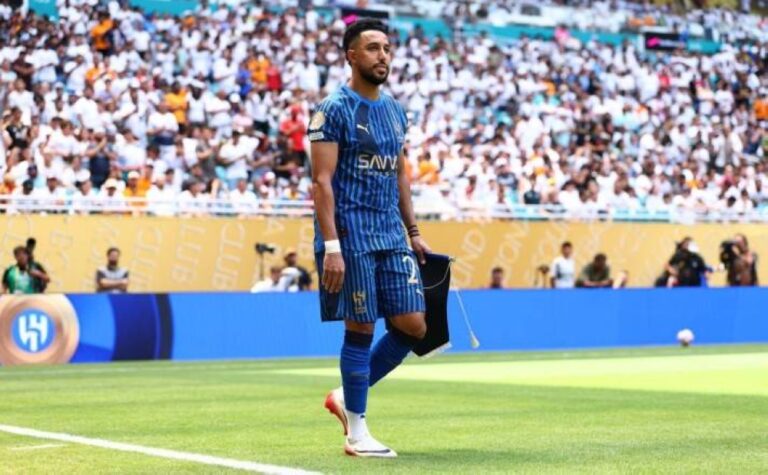 التورنيدو-يثير-جدل-الزعماء