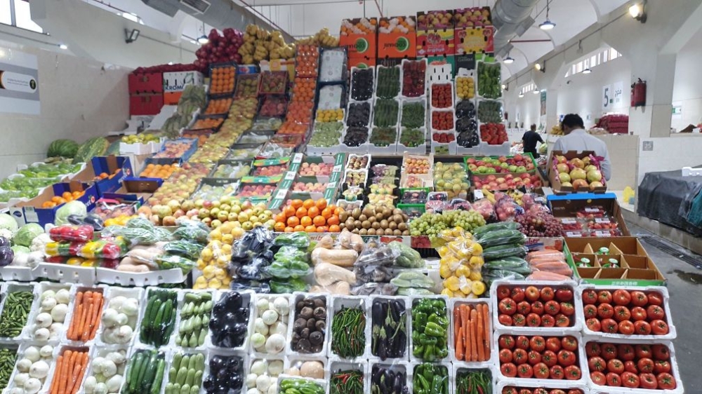«البيئة» تُؤمّن أسواق الشرقية باللحوم والفواكه لضبط الأسعار