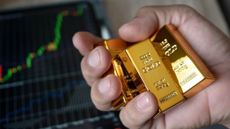 هبوط-حاد-لأسعار-الذهب-والفضة-تخسر-8%-تحت-ضغط-الدولار-وتوقعات-الفائدة