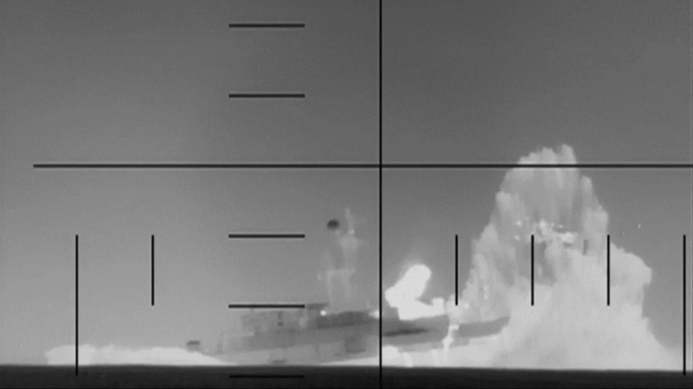 انتشال جثث 87 بحارًا من فرقاطة إيرانية أغرقتها أمريكا