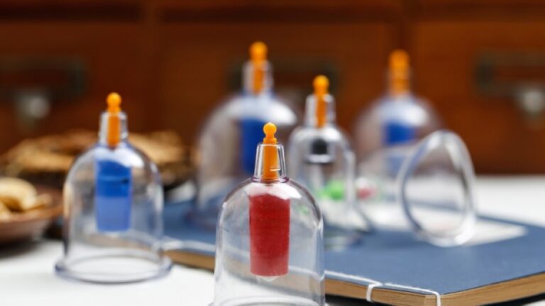 فتاوى-اللجنة-الدائمة-توضح.-ما-حكم-الحجامة-بالآلات-الحديثة-للحاجم-الصائم؟