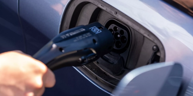 بي-واي-دي-تكشف-بطارية-blade-الجديدة-القادرة-على-الشحن-شبه-الكامل-خلال-9-دقائق