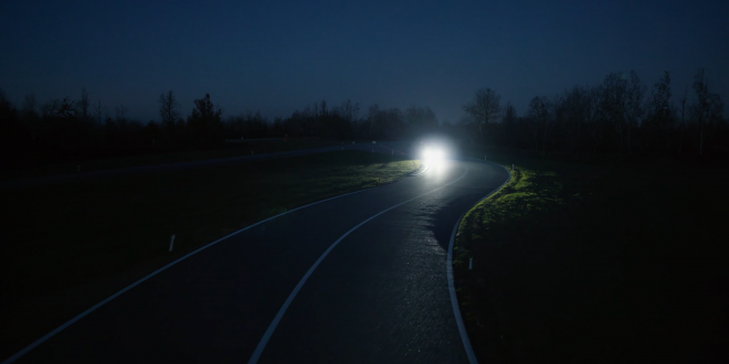 فيراري-تمهد-لسيارتها-الكهربائية-الأولى-لوتشي-بقوة-تقارب-1,000-حصان