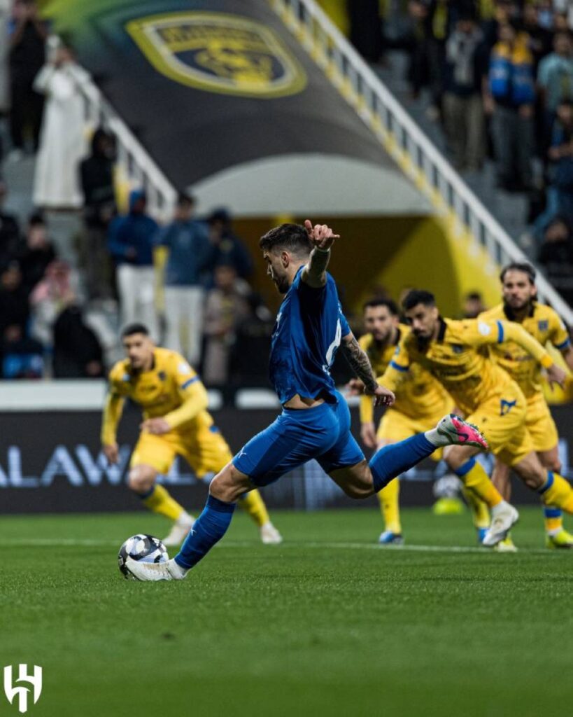 الهلال يستعيد سلاحه الفتاك