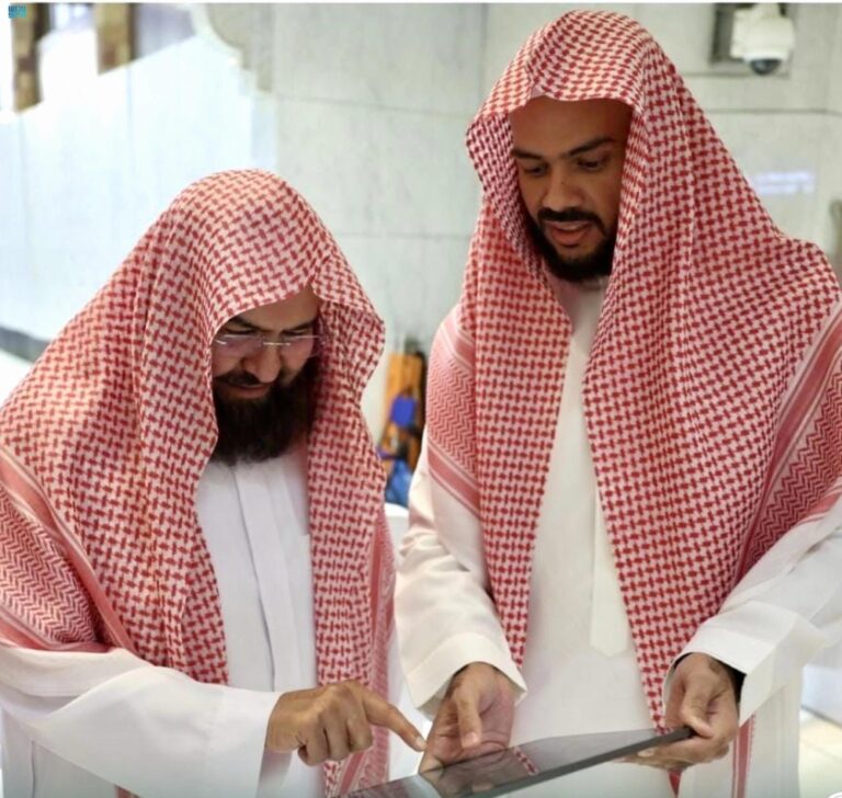 تدشين-المصحف-الصوتي-والمرئي-“بلاغ”-من-التراويح-والتهجد-بالمسجد-الحرام