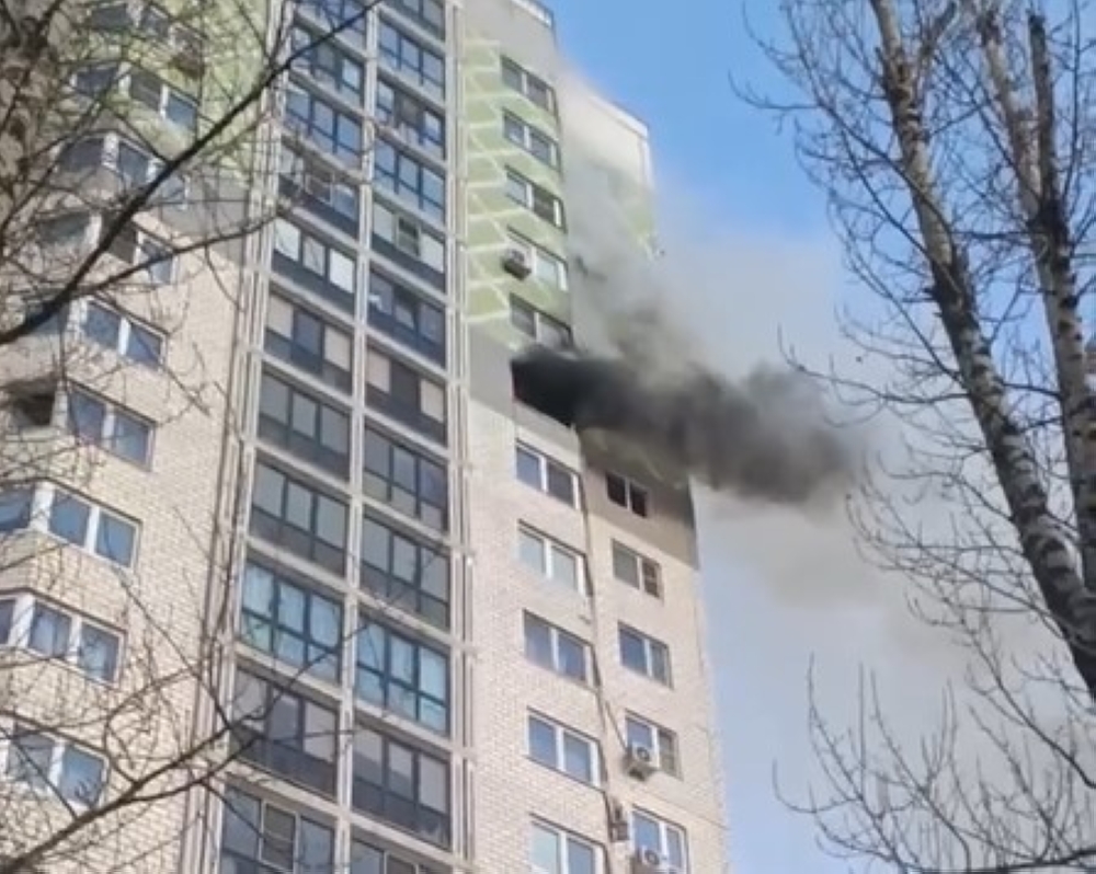 مصرع-3-أشخاص-جراء-اندلاع-حريق-في-مبنى-سكني-وسط-موسكو