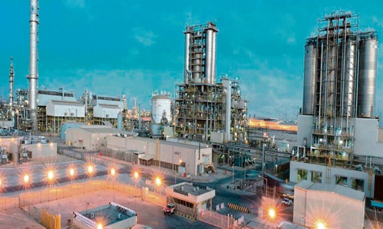 «الصناعة»:-إصدار-161-ترخيص-صناعي-وبدء-الإنتاج-في-107-منشأة-خلال-شهر