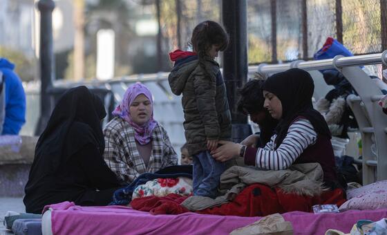 الأمم-المتحدة:-آلاف-الأطفال-يقتلعون-من-ديارهم-في-لبنان،-ونساء-وفتيات-يجبرن-على-خيارات-مؤلمة