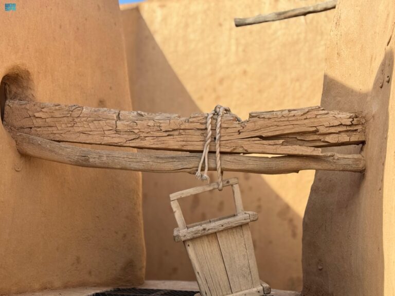 “لينة”.-شاهد-عمراني-على-نموذج-البلدة-القديمة-في-الحدود-الشمالية