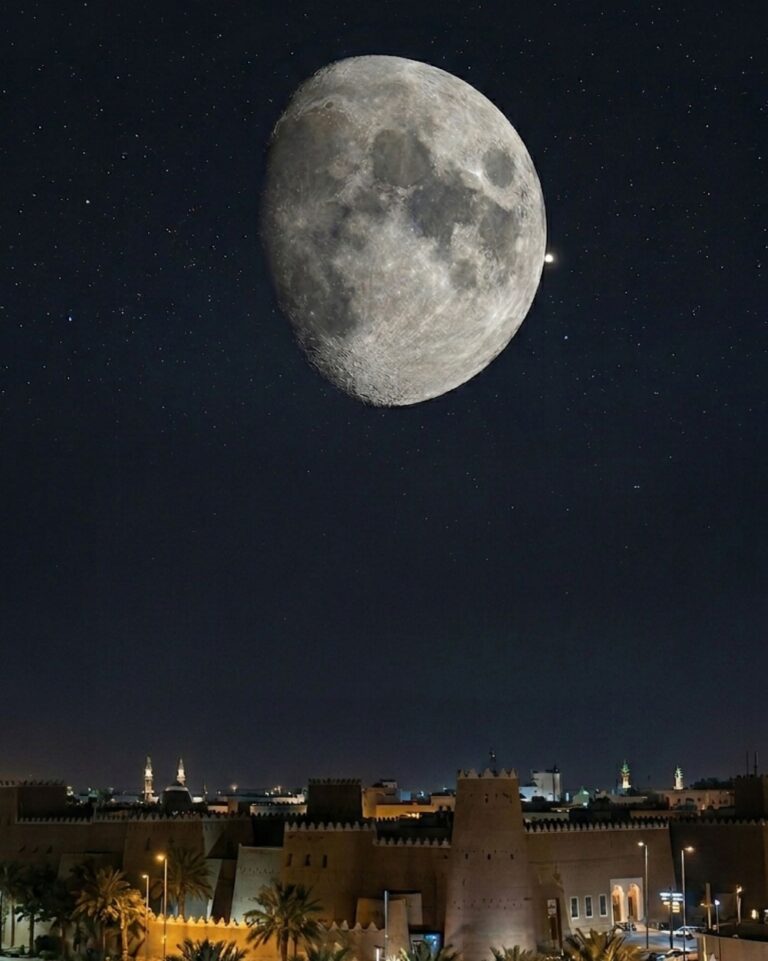 احتجاب-نجم-“قلب-الأسد”-خلف-القمر-يرسم-لوحة-سماوية-نادرة-مساء-اليوم